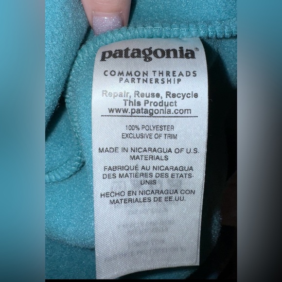 Men’s Patagonia 1/4 botton down pullover - Picture 3 of 5